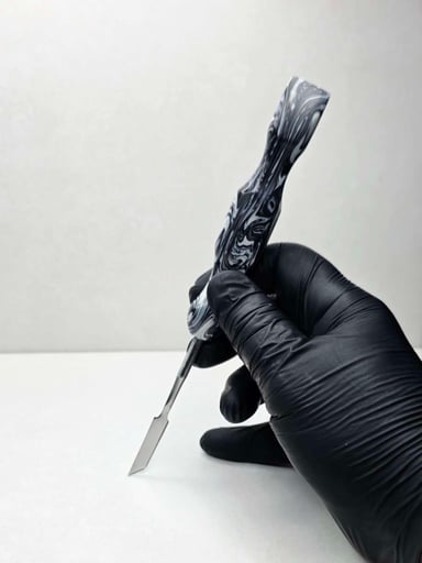 Preview pic of Black Ice Knife Dab Tool