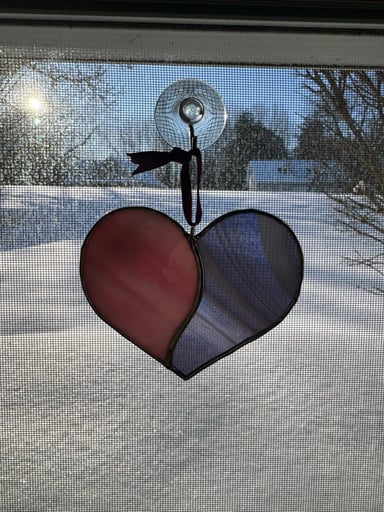 Preview pic of Stained glass heart
