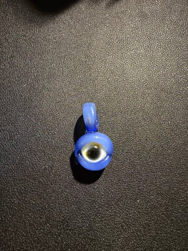 Preview pic of Marvin glass eye pendy