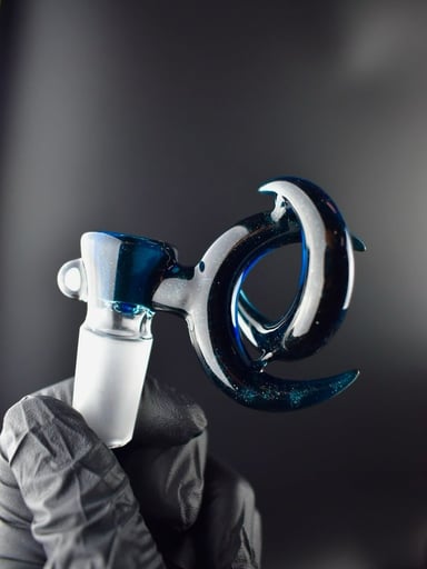 Preview pic of Elmolloboro hugging blue stardust