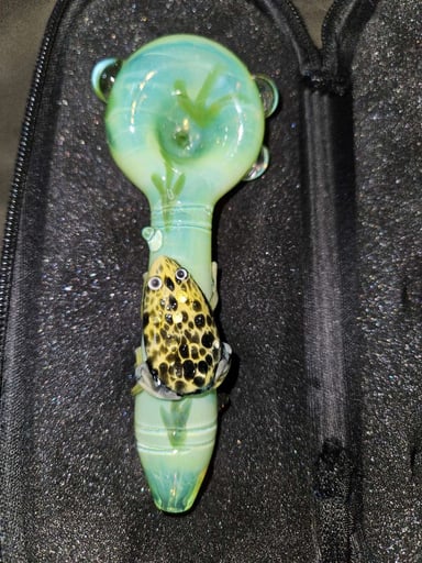 Preview pic of Empire Glass works dry pipe