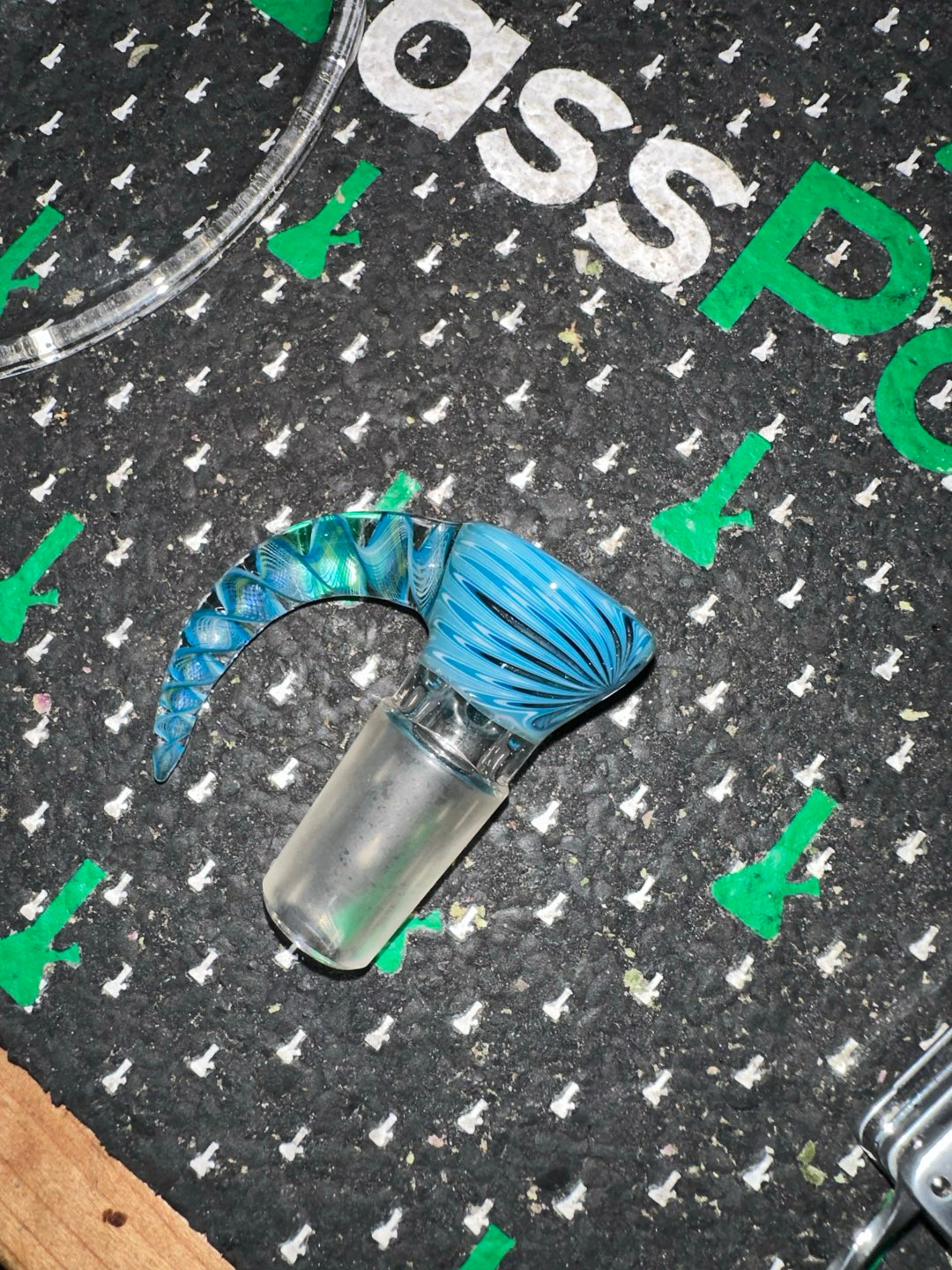 Blue Bow Tie & Retti Steve slide image 0