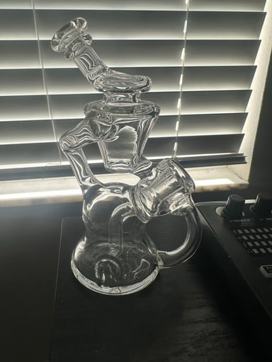 Preview pic of Monarch Glass Floating Recycler