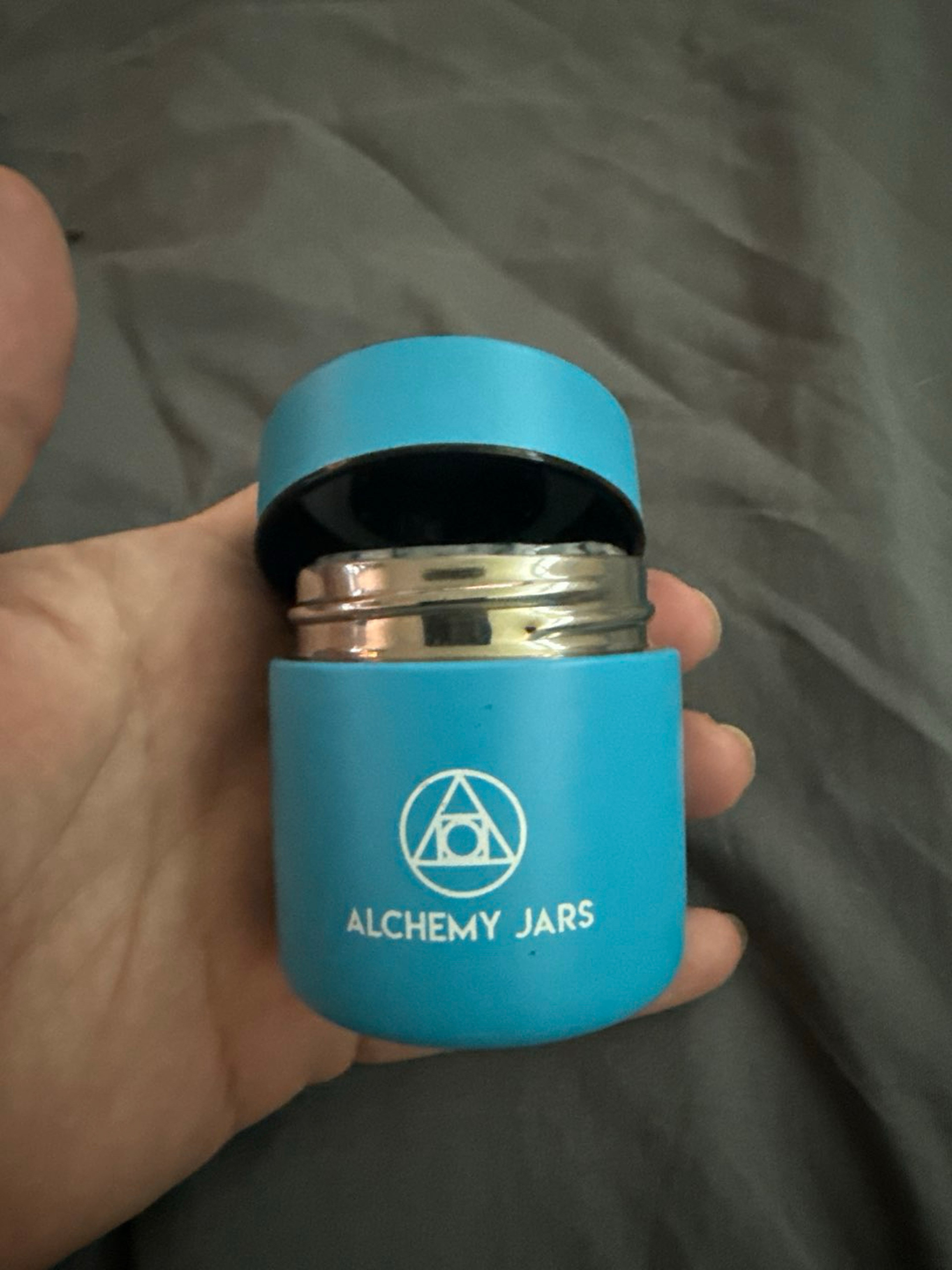 Preview pic of Black sand glass