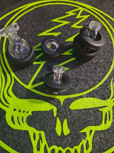 Preview pic of Puffco pro accessories bundle