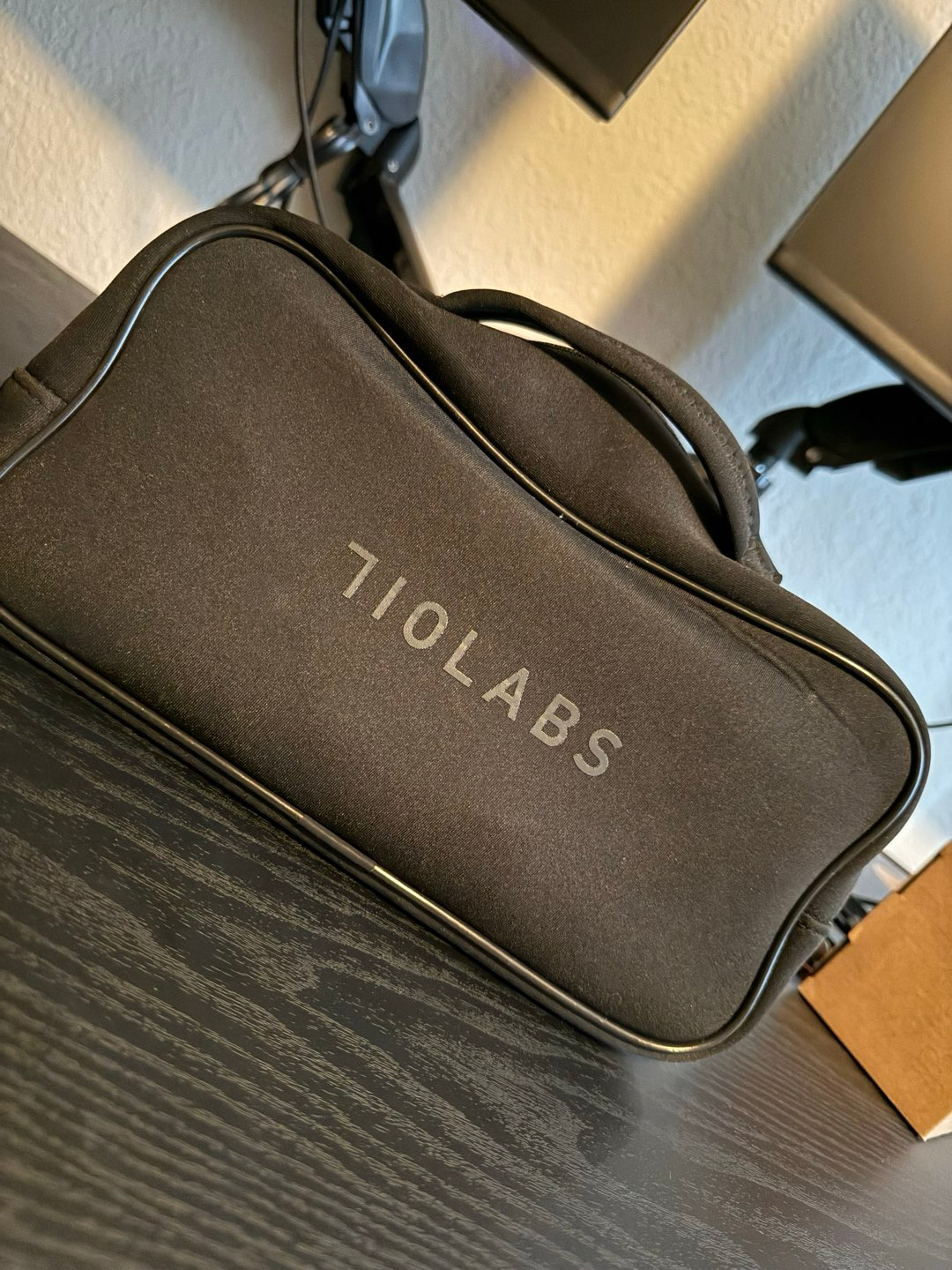 710 Labs Zipper Bag AND Bucket Hat image 0