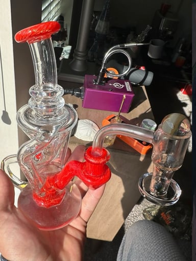 Preview pic of Boogie Glass Recycler