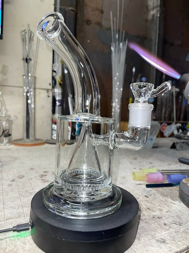 Preview pic of Piramid perc, 9.5” tall, 18mm 4 holes slide
