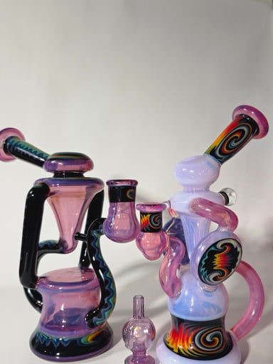 Preview pic of Tiny Mike glass fully worked recycler