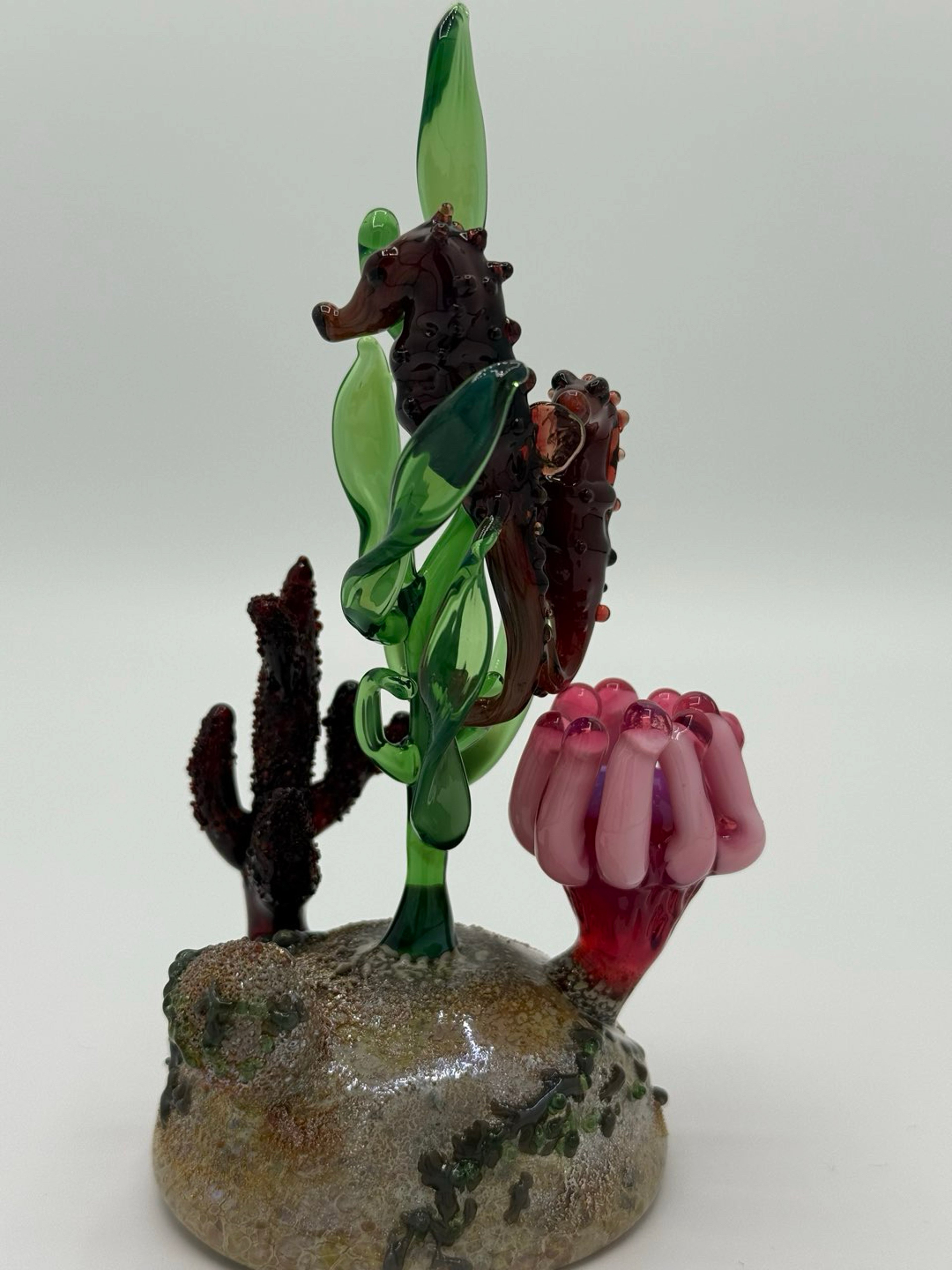 Preview pic of Sea horse sculpture