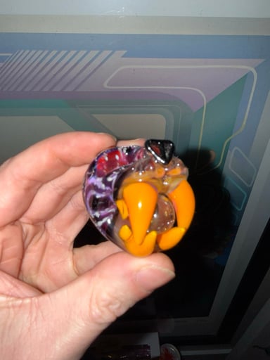 Preview pic of Pinky brewtz pendant