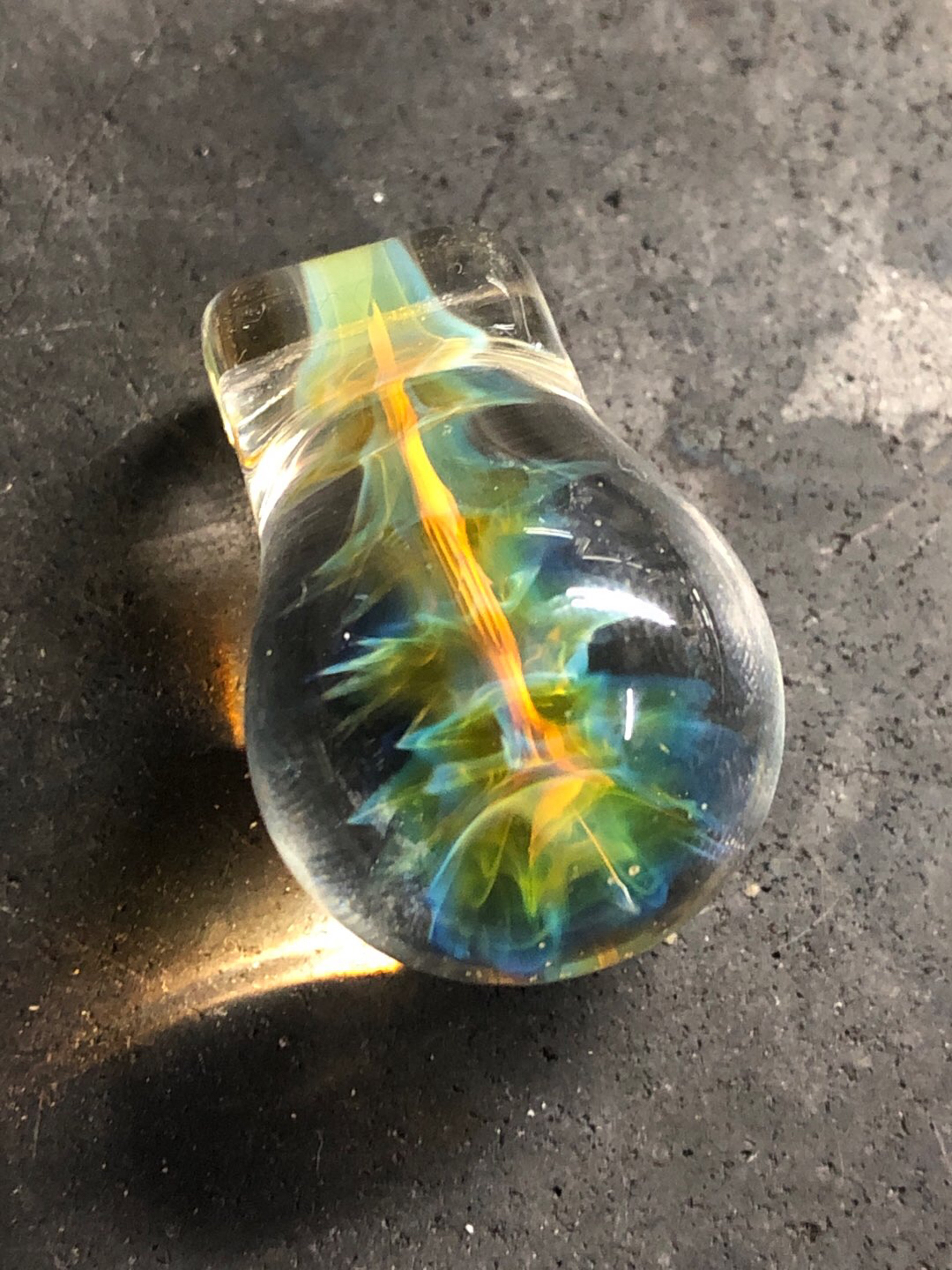 Sliver fume honey comb pendent image 0