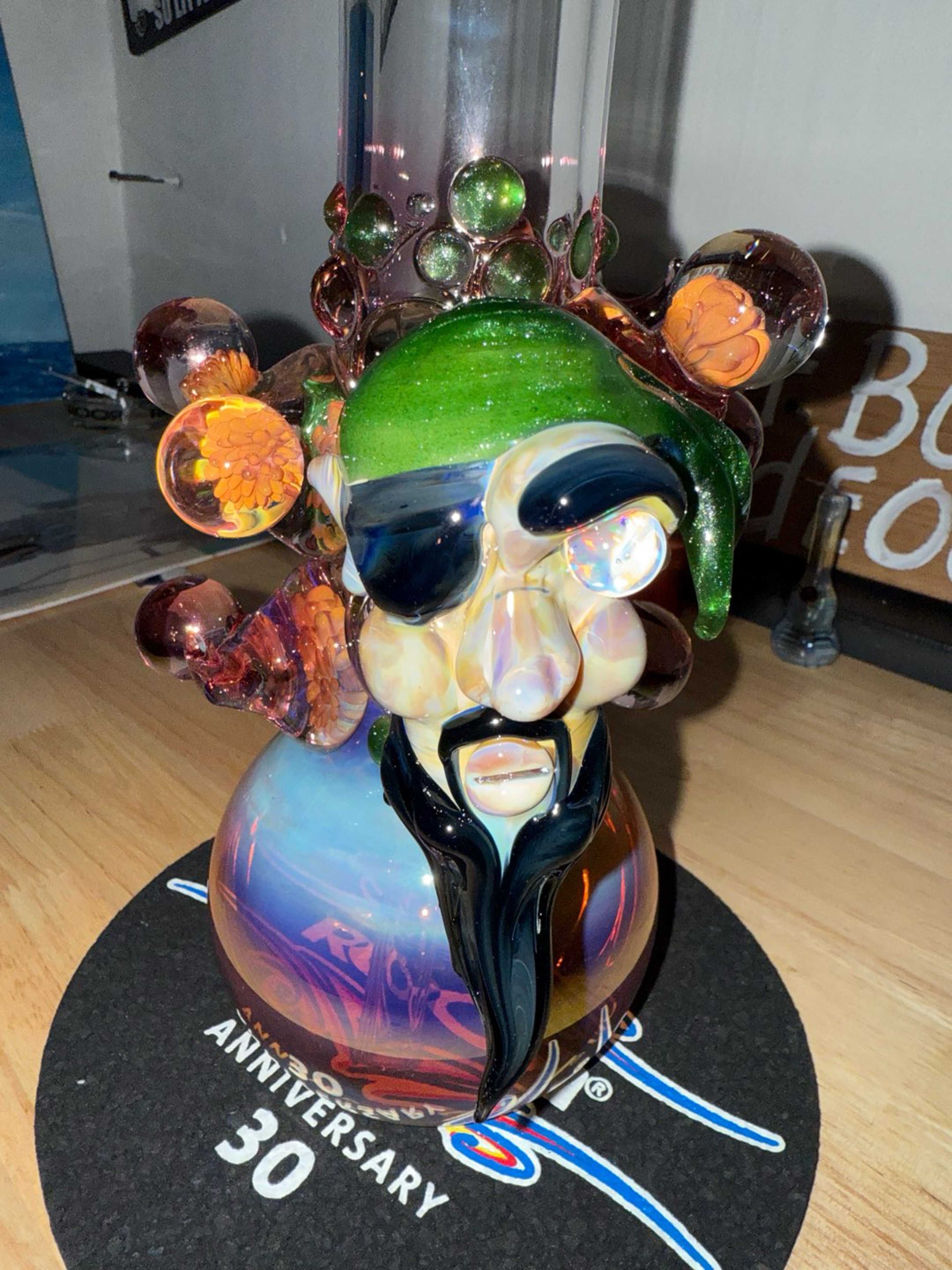 Preview pic of Grinder Glass pirate