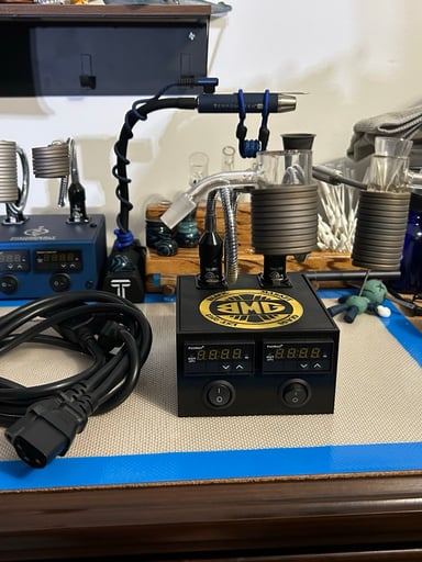 Preview pic of Dual dnail