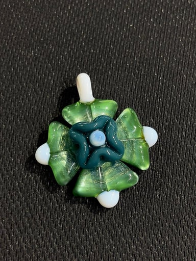 Preview pic of Pinky Brewtz Pendant