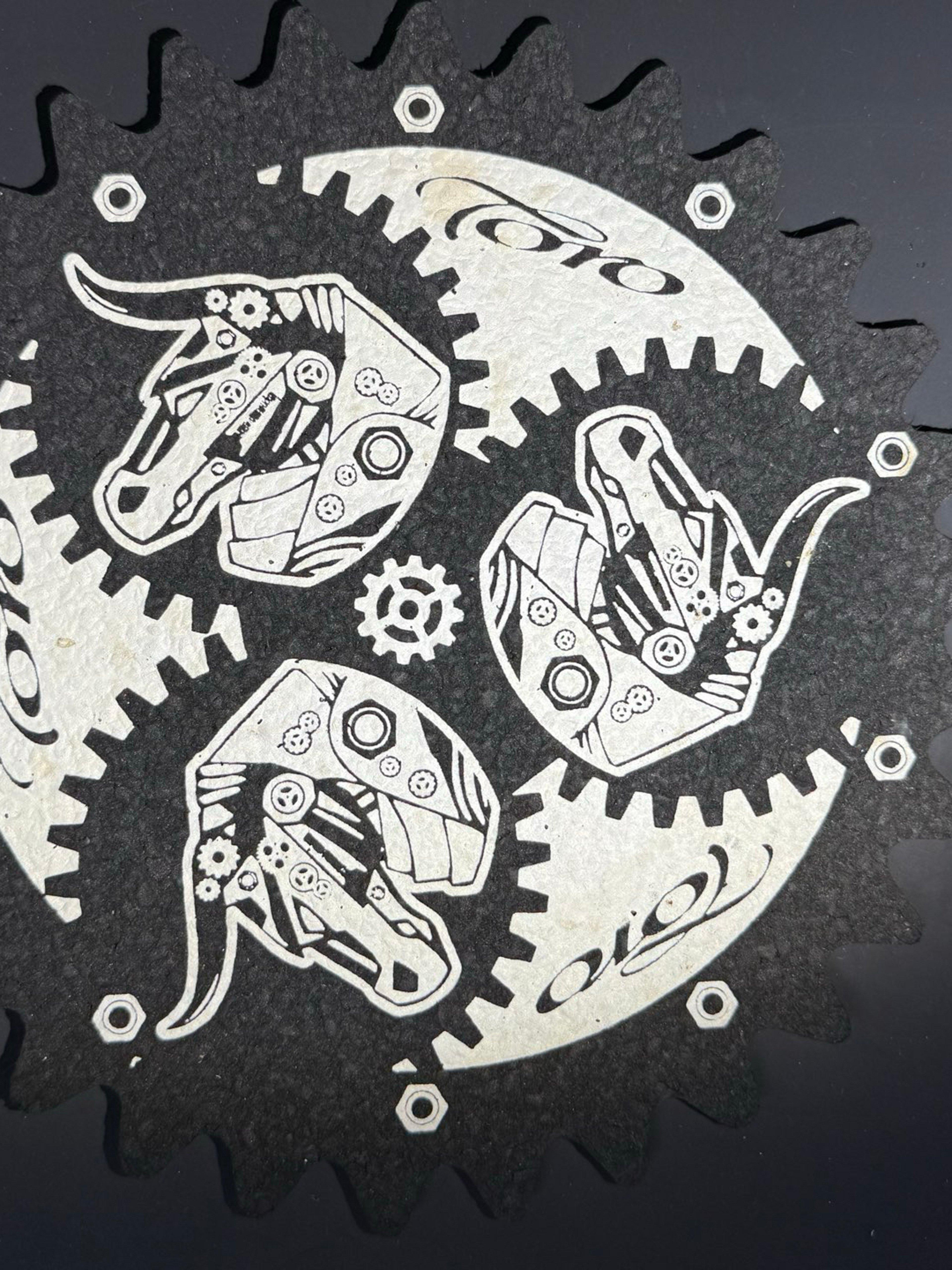 Preview pic of Toro glass mood mat