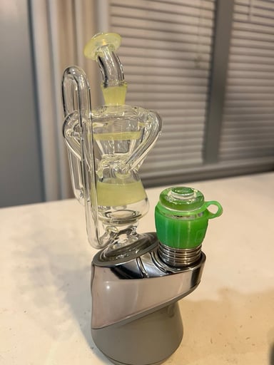 Preview pic of Kosher glass mini quad recycler puffco top cfl