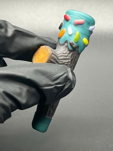 Preview pic of KGB x Gids Azul Frosted Timber Onie