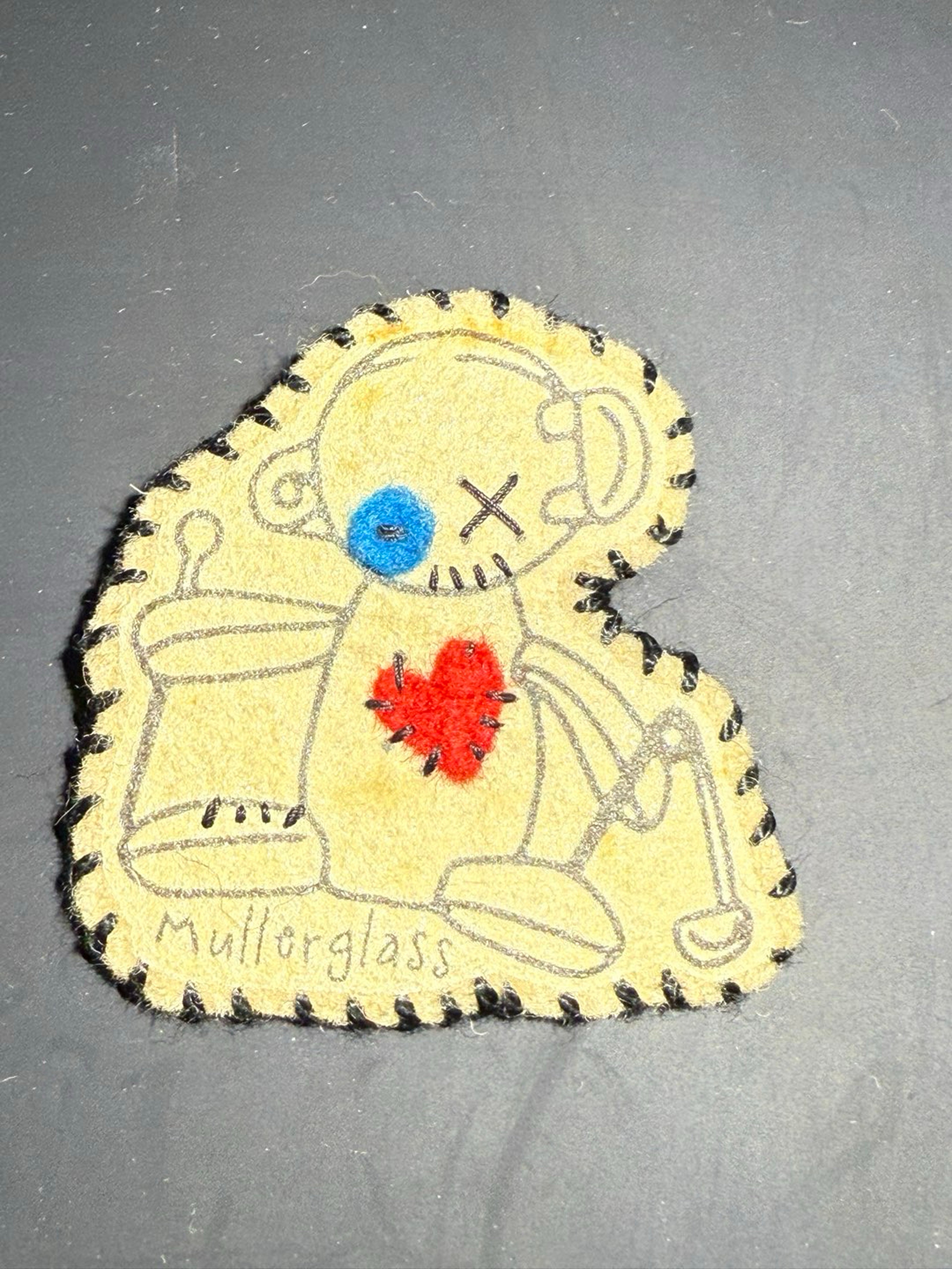 Preview pic of Rare authentic MULLER GLASS PIN