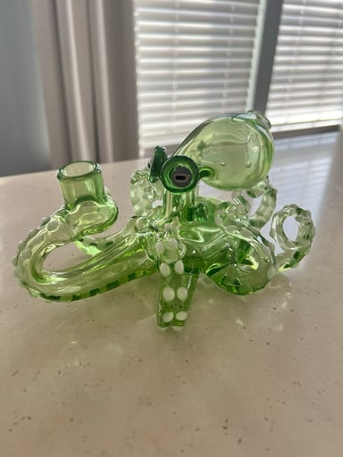 Preview pic of Pacini glass UV octopus