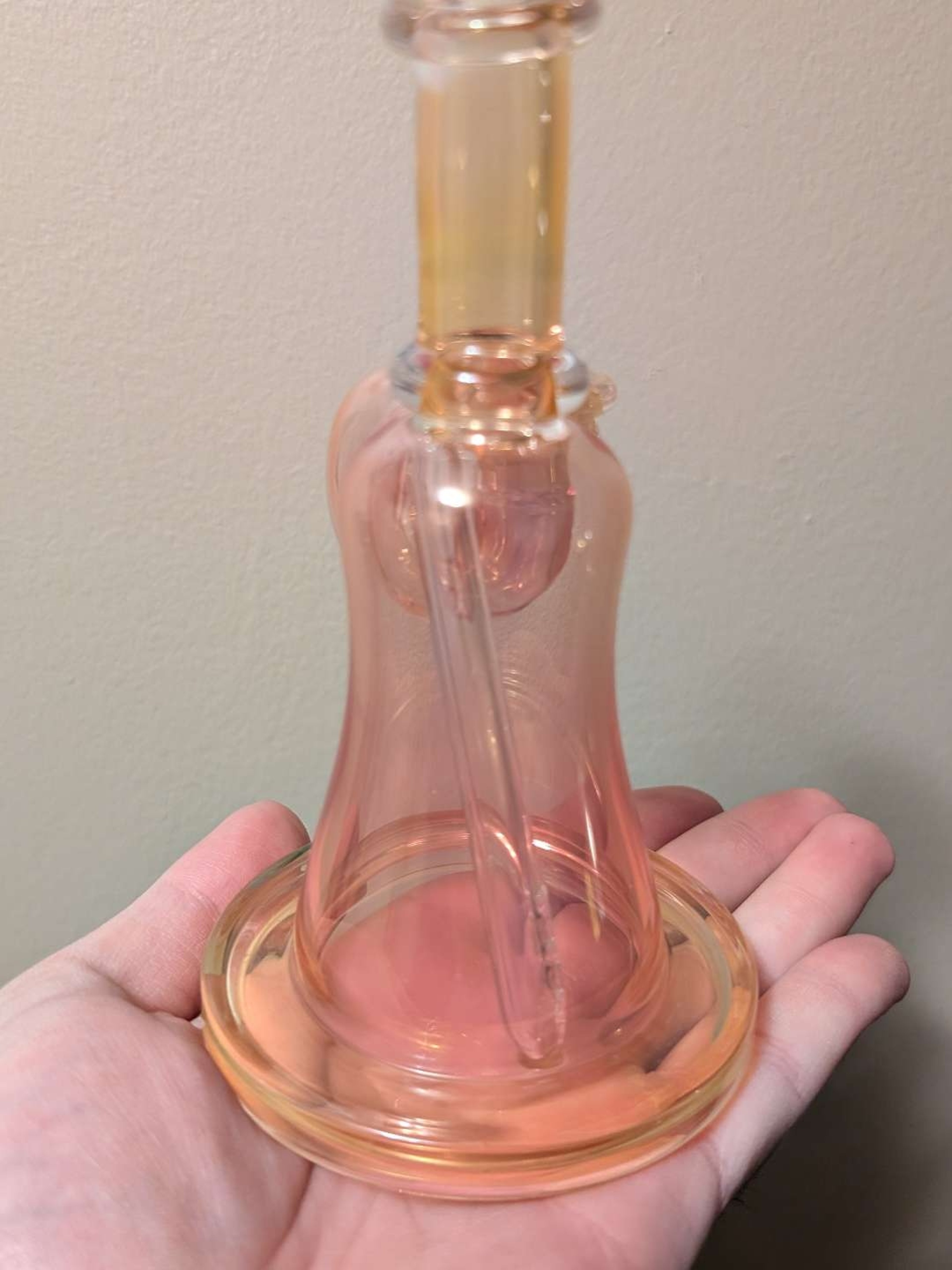 Preview pic of Coyote glass banger hanger