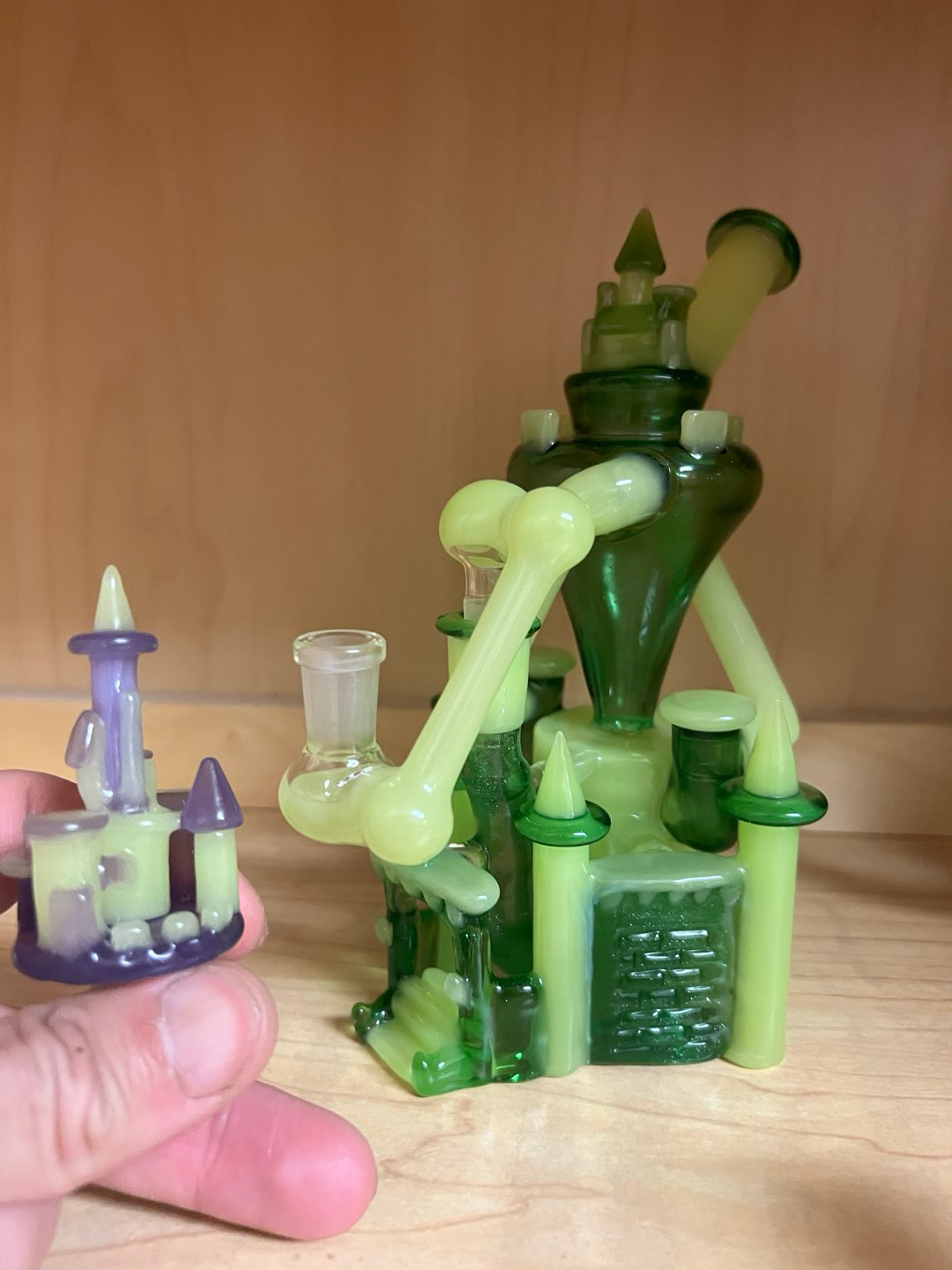 Preview pic of Jebb Gem Castle klein recycler