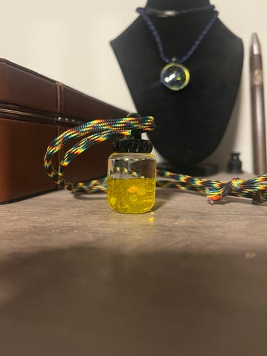 Preview pic of Terps Baller Jar Pendant
