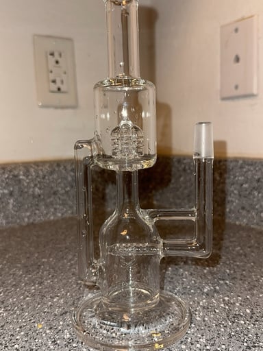Preview pic of Sovereignty Glass Hornet