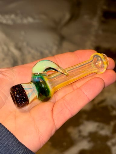 Preview pic of Crushed opal chillum