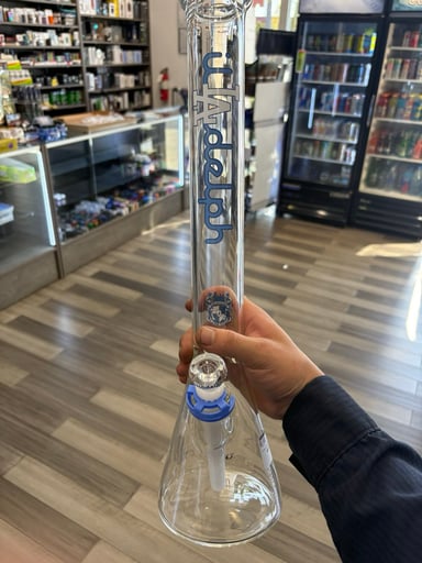 Preview pic of Illadelph LA series Medium Beaker