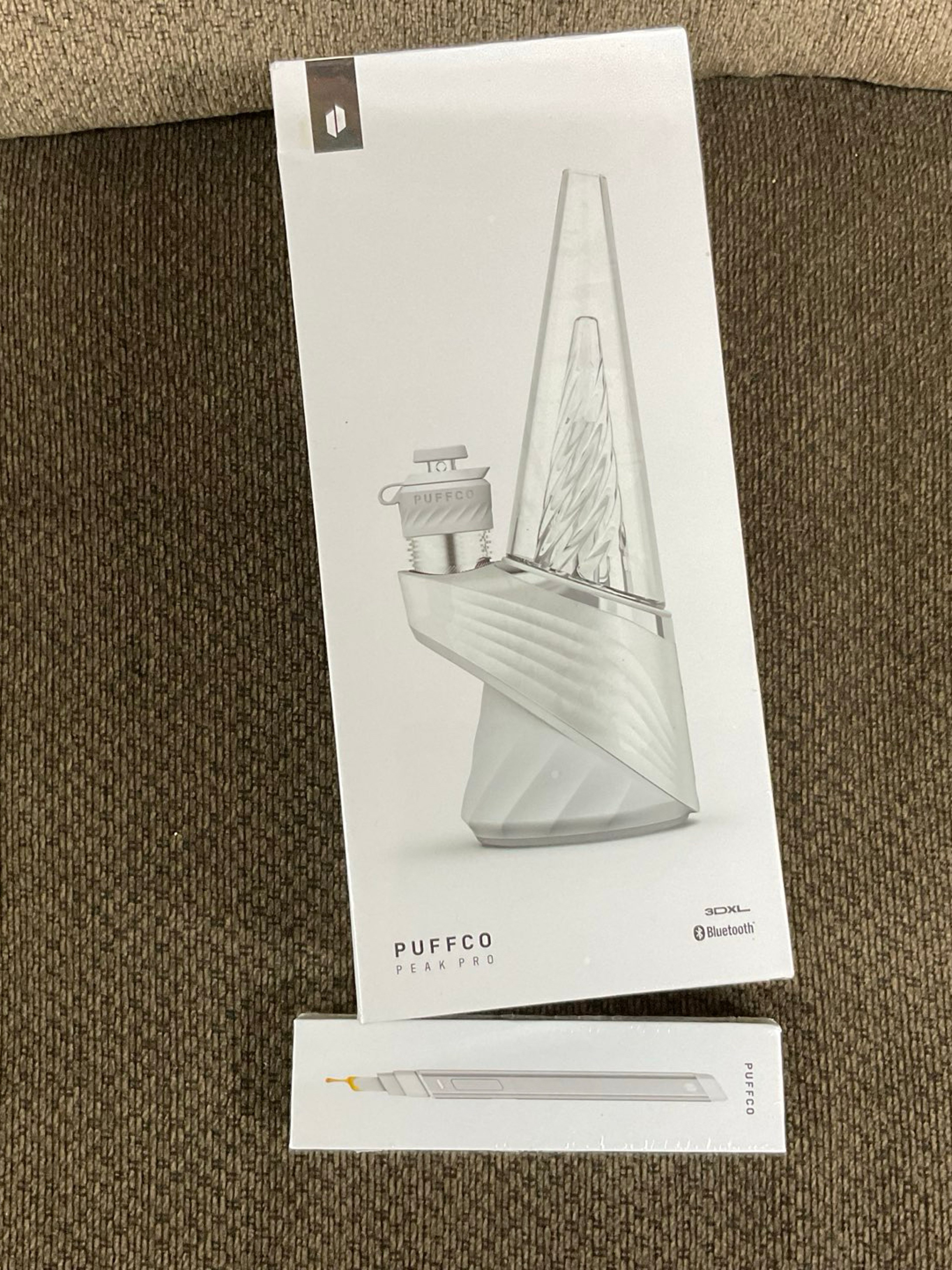 Preview pic of Puffco Peak Pro + Hot Knife