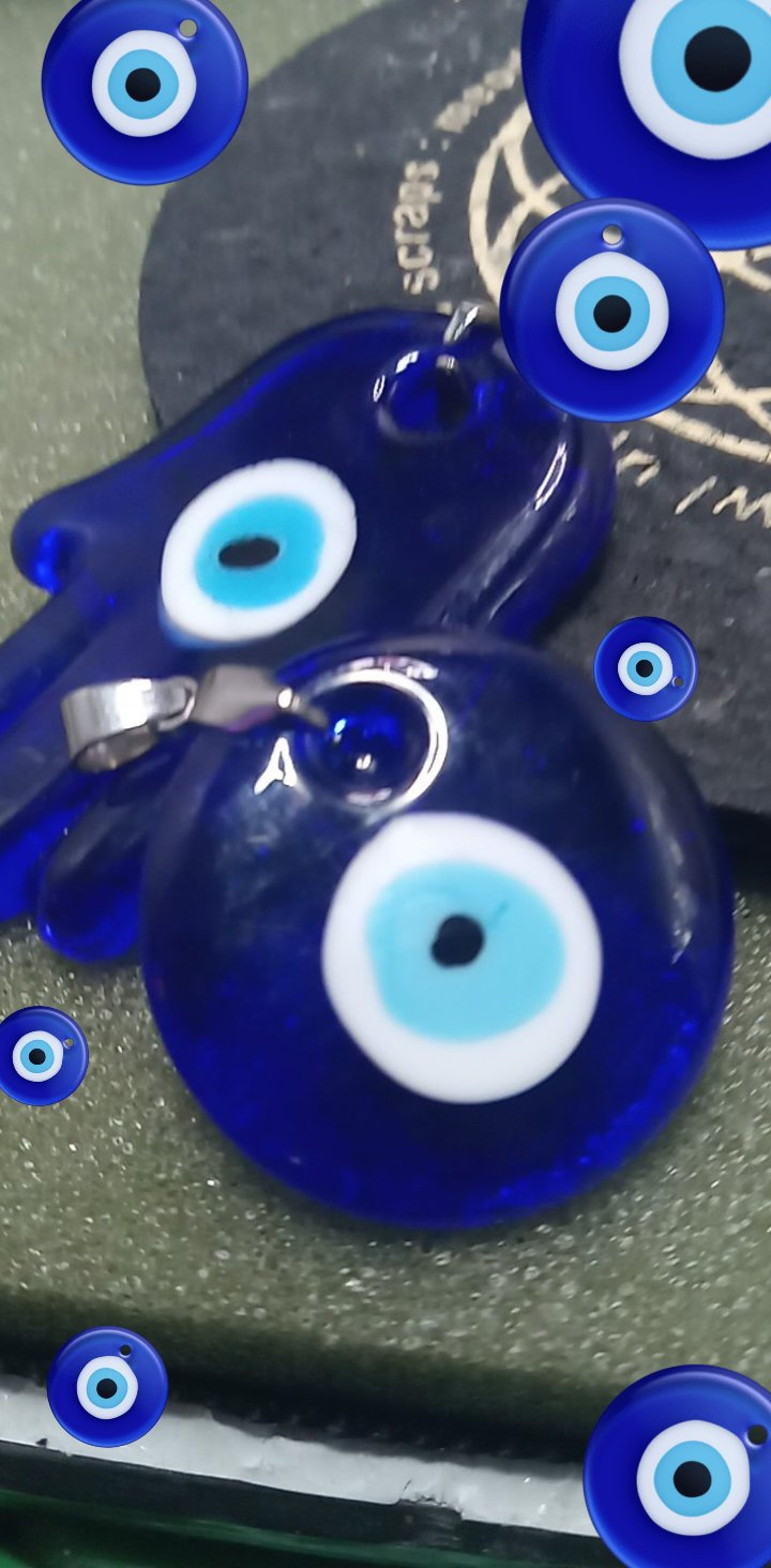 Preview pic of Collectible 2pce Heady Glass Evil Eye Pendant Set
