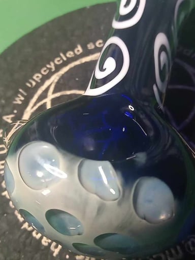 Preview pic of Brand New, Heady Glass, Spoon/dry Pipe W/honeycomb Pattern