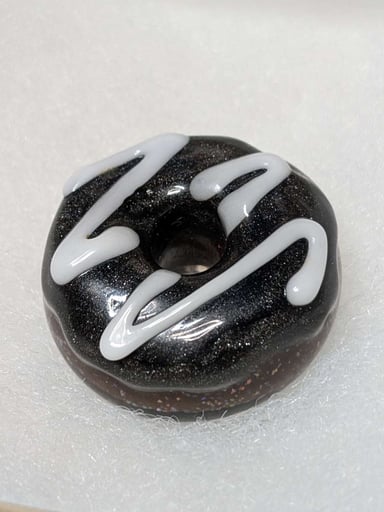 Preview pic of KGB Glass 2015 crushed opal w/ Oreo frosting