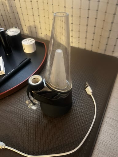 Preview pic of PUFFCO PEAK