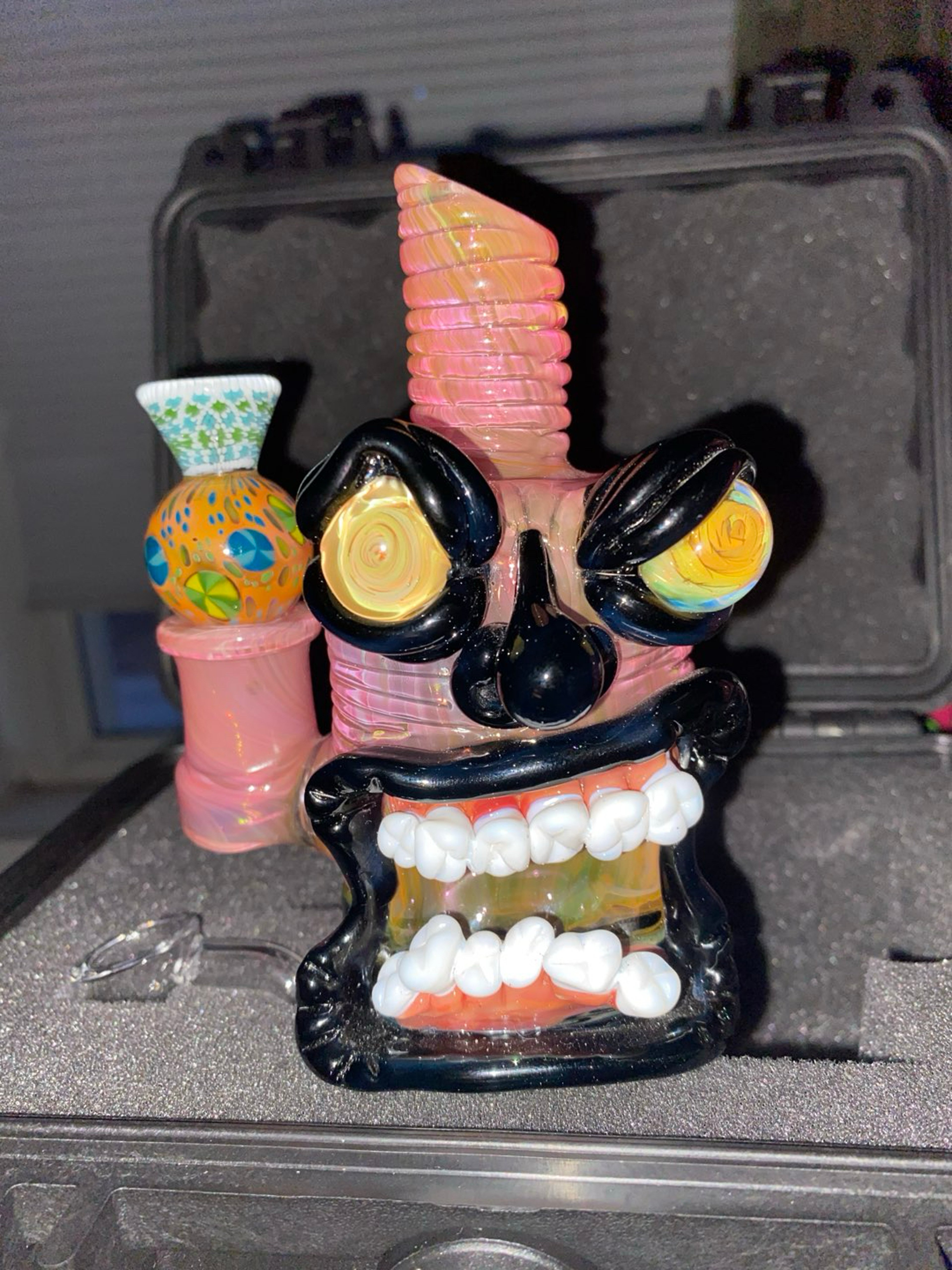 Preview pic of Frosty freshXkyle white