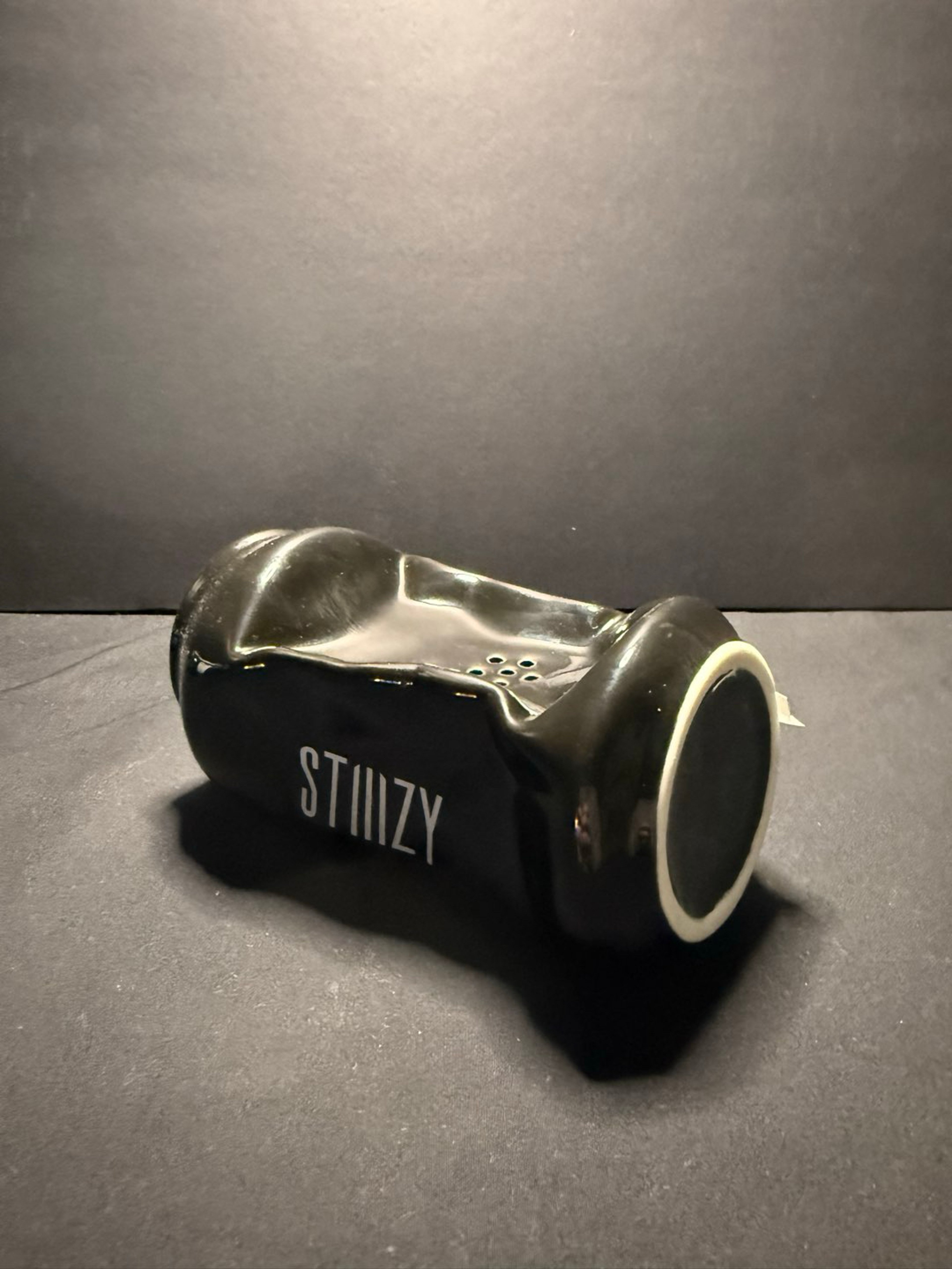 Preview pic of Stiiizy Ceramic Can