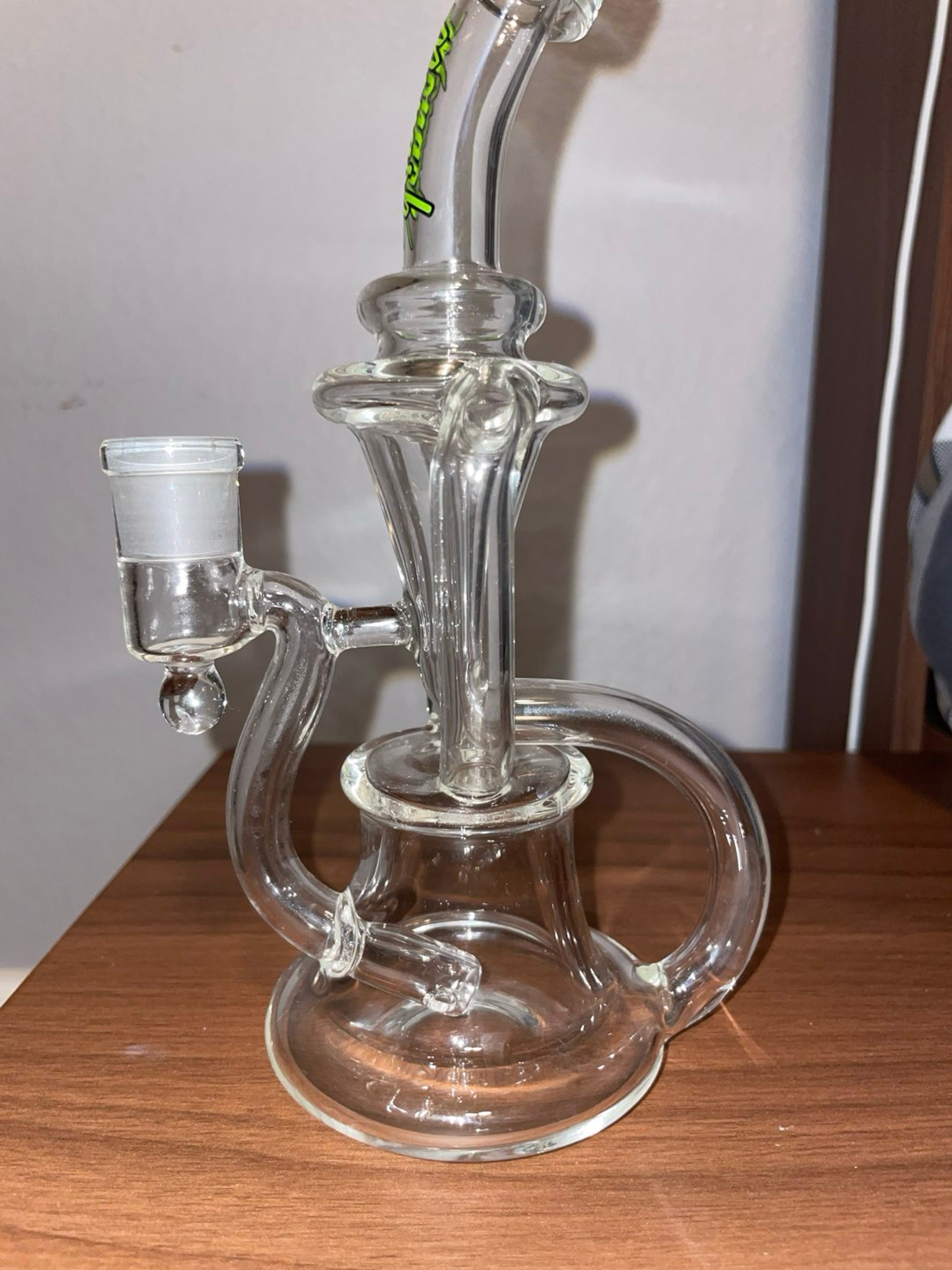 Monarch glass dab rig recycler image 0