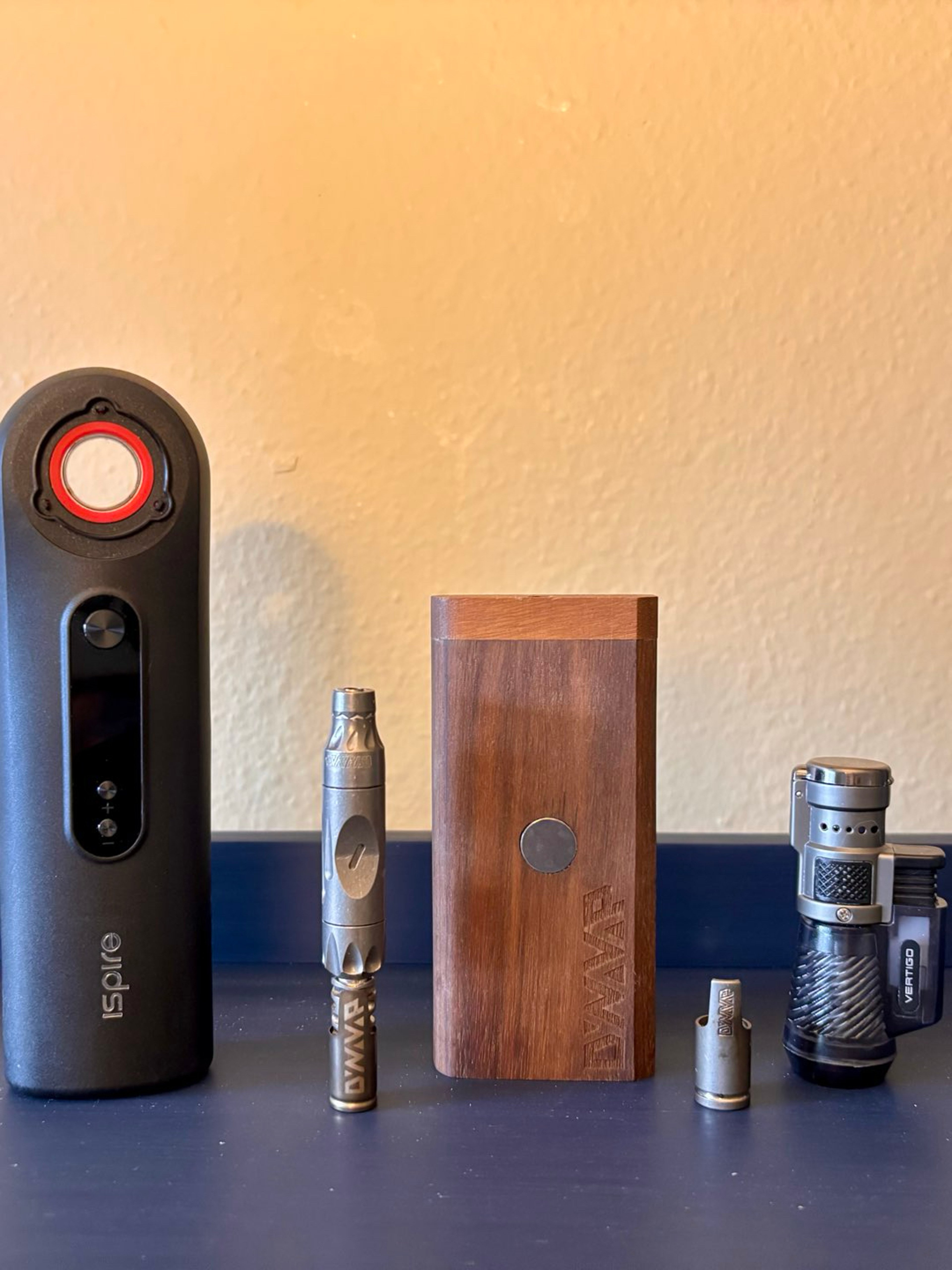 Preview pic of DynaVap VonG (i) Dry Herb Vape Bundle