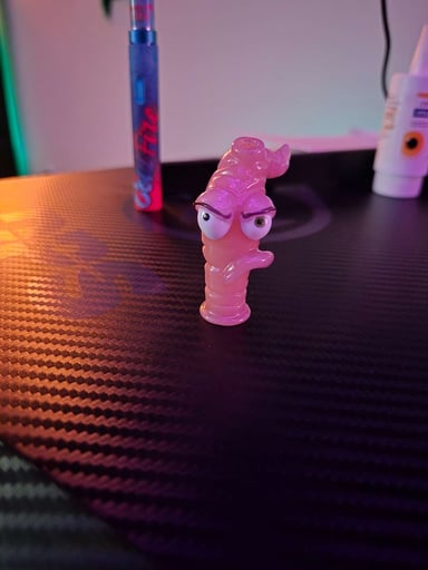 Preview pic of Earthworm jim Jsmart glass pivot top