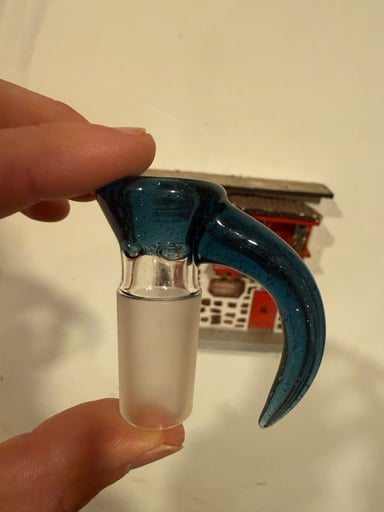 Preview pic of SHAMBY GLASS SLIDE