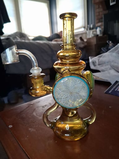 Preview pic of Blue Soldier Reticello retticycler glass dab rig with quake quartz nail and cap