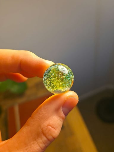 Preview pic of Crushed opal marble