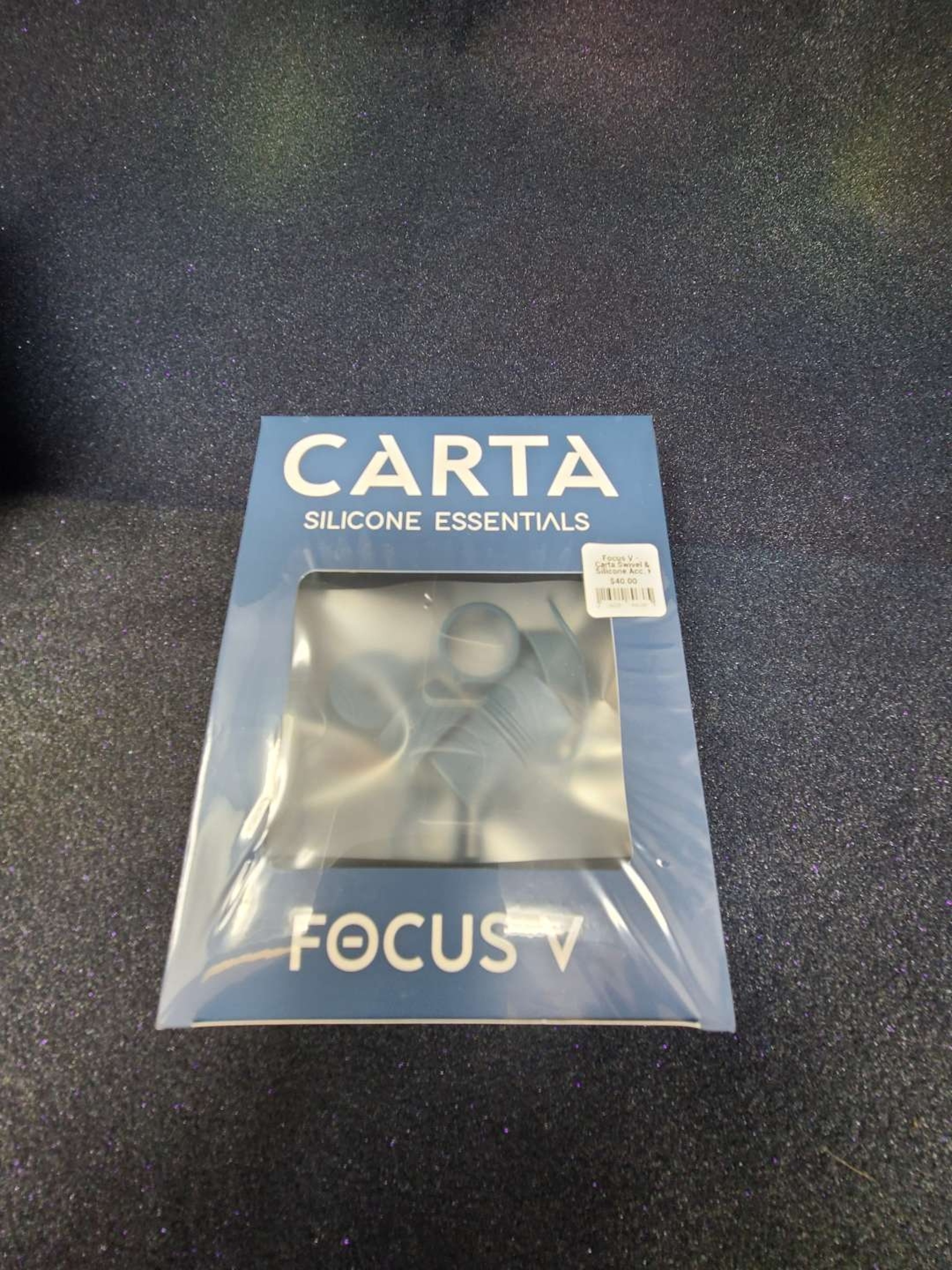 Focus V Carta Swivel and Silicone Essentials Kit image 0
