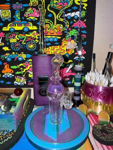 Preview pic of Karmaline Bubbler for Puffco Pivot