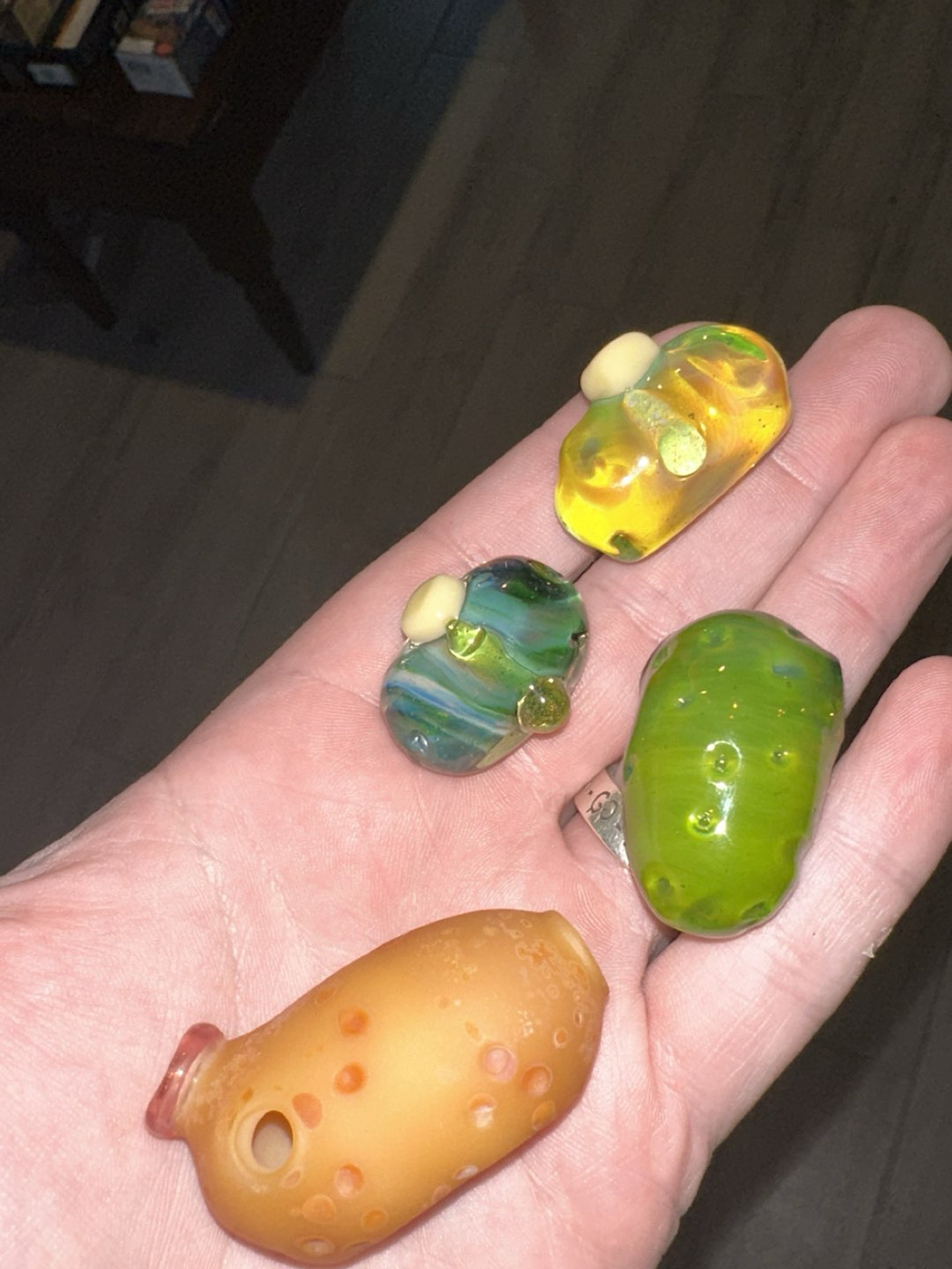 Preview pic of Alec blows glass bundle