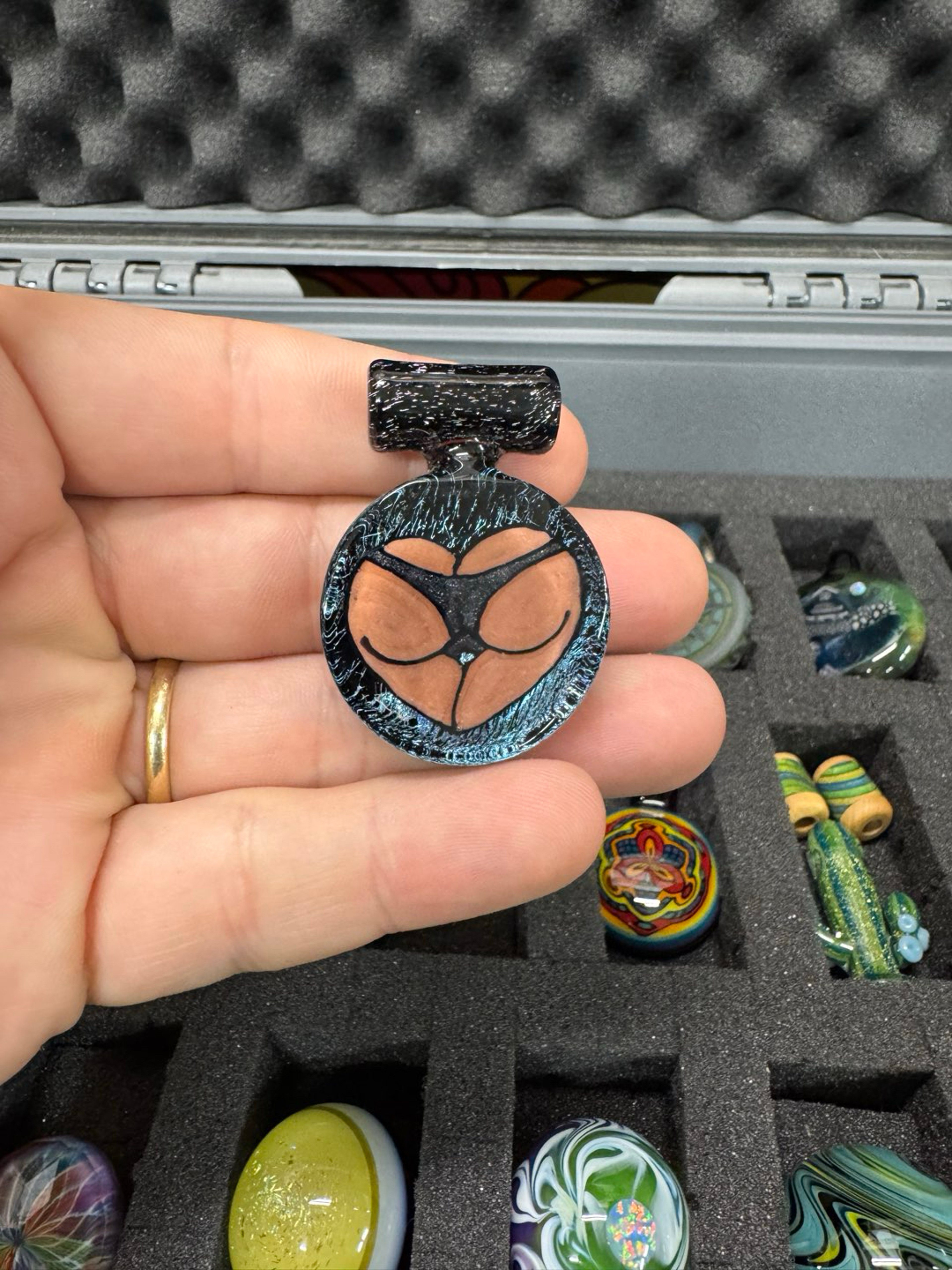 Windstar Booty Pendant image 0