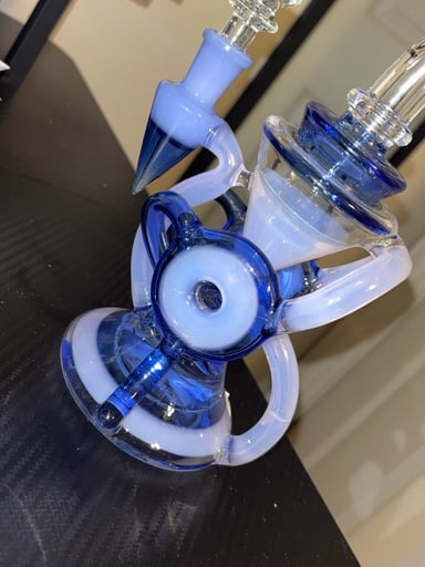 Preview pic of Recycler bong