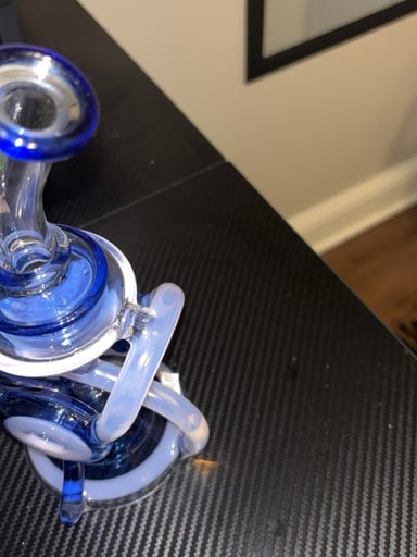 Preview pic of Recycler bong