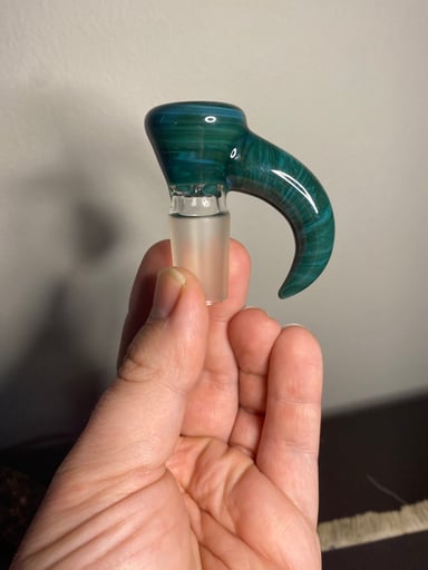 Preview pic of 18mm green valtsglass slide